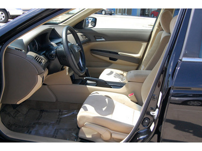 honda accord 2009 black sedan lx gasoline 4 cylinders front wheel drive automatic 77065