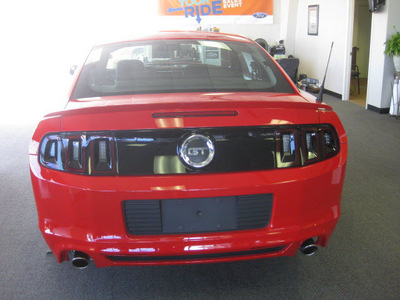 ford mustang 2013 red coupe gt gasoline 8 cylinders rear wheel drive 6 speed manual 62863