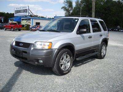 ford escape 2003 silver suv xlt popular gasoline 6 cylinders dohc front wheel drive automatic 27569