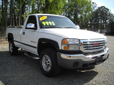 gmc 2500 sierra 2003 white pickup truck 8 cylinders automatic 27569