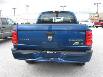 ram dakota 2011 blue big horn gasoline 6 cylinders 4 wheel drive automatic 45840