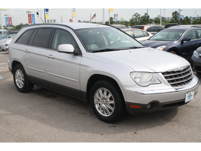 chrysler pacifica 2007 silver suv touring gasoline 6 cylinders front wheel drive automatic 77388