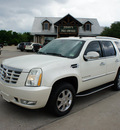 cadillac escalade 2007 white suv gasoline 8 cylinders all whee drive automatic 76087