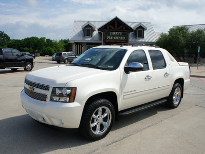 chevrolet avalanche 2012 white suv ltz flex fuel 8 cylinders 2 wheel drive automatic 76087