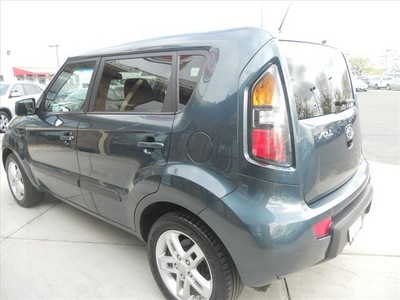 kia soul 2011 blue wagon gasoline 4 cylinders front wheel drive not specified 43228
