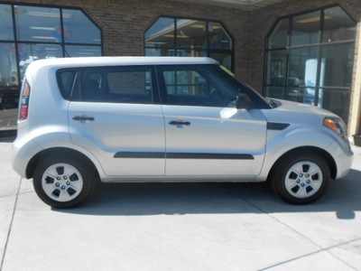 kia soul 2011 silver wagon gasoline 4 cylinders front wheel drive 5 speed manual 43228