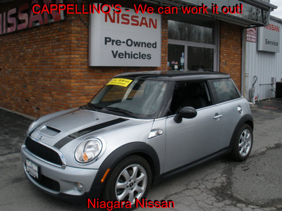 mini cooper 2009 silver hatchback s gasoline 4 cylinders front wheel drive automatic 14094