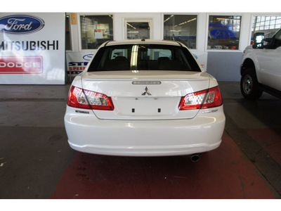mitsubishi galant 2011 off white sedan se nav gasoline 4 cylinders front wheel drive automatic 07724