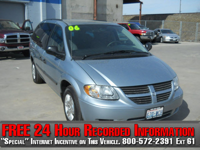 dodge grand caravan 2006 blue hatchback se gasoline 6 cylinders front wheel drive 4 speed automatic 99212