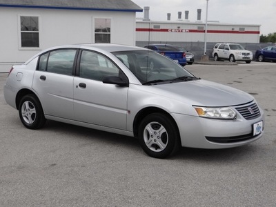 saturn ion 2005 sedan 1 gasoline 4 cylinders front wheel drive 4 speed automatic 77388