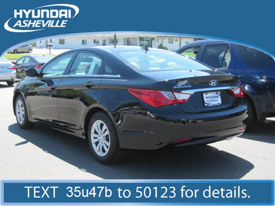 hyundai sonata 2012 black sedan gls gasoline 4 cylinders front wheel drive automatic 28805