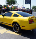 ford mustang 2006 yellow coupe gasoline 6 cylinders rear wheel drive 5 speed manual 33021