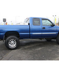 gmc sierra 1500 2004 blue sle gasoline 8 cylinders 4 wheel drive automatic 98632