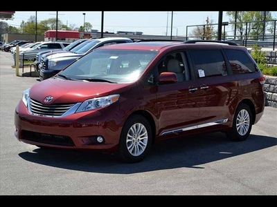 toyota sienna 2012 van 2012 toyota sienna xle v6 8 passeng gasoline 6 cylinders front wheel drive 6 speed automatic 46219