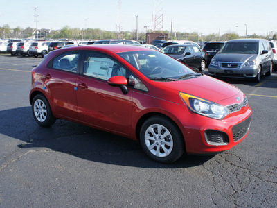 kia rio5 2012 signal red hatchback ex gasoline 4 cylinders front wheel drive automatic 19153
