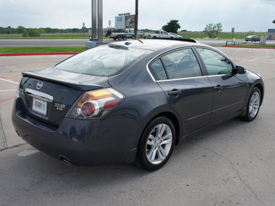 nissan altima 2010 gray sedan 3 5 sr gasoline 6 cylinders front wheel drive automatic 76087