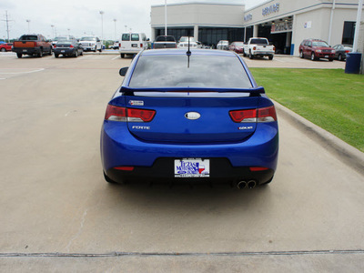 kia forte koup 2010 blue coupe sx gasoline 4 cylinders front wheel drive automatic 76108