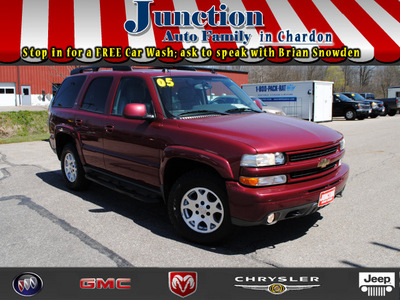 chevrolet tahoe 2005 red suv z71 gasoline 8 cylinders 4 wheel drive automatic 44024