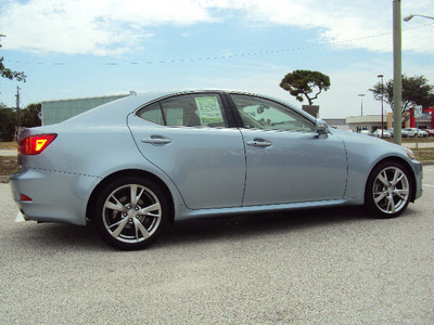 lexus is w sunroof 2009 lt  blue sedan 250 gasoline 6 cylinders rear wheel drive automatic 32901