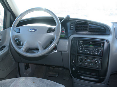 ford windstar 2002 blue van se gasoline 6 cylinders front wheel drive automatic with overdrive 80229