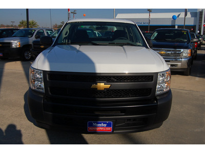 chevrolet silverado 1500 2012 white work truck flex fuel 8 cylinders 2 wheel drive automatic with overdrive 77090