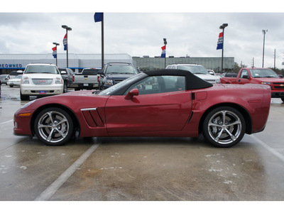 chevrolet corvette 2011 dk  red z16 grand sport gasoline 8 cylinders rear wheel drive automatic 77090