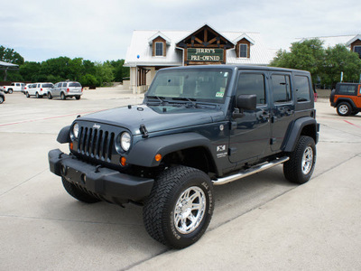 jeep wrangler unlimited 2008 gray suv x gasoline 6 cylinders 4 wheel drive automatic with overdrive 76087