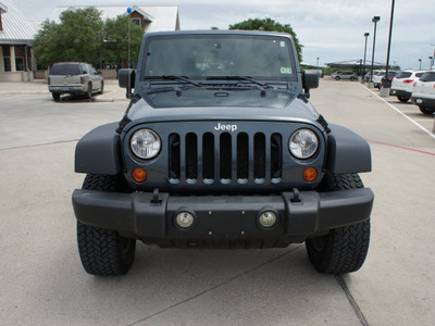 jeep wrangler unlimited 2008 gray suv x gasoline 6 cylinders 4 wheel drive automatic with overdrive 76087