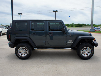 jeep wrangler unlimited 2008 gray suv x gasoline 6 cylinders 4 wheel drive automatic with overdrive 76087