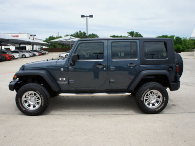 jeep wrangler unlimited 2008 gray suv x gasoline 6 cylinders 4 wheel drive automatic with overdrive 76087