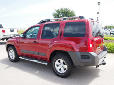 nissan xterra 2011 dk  red suv gasoline 6 cylinders 2 wheel drive automatic with overdrive 76018