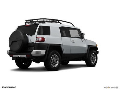toyota fj cruiser 2012 lt  gray suv gasoline 6 cylinders 2 wheel drive not specified 34788