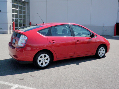 toyota prius 2008 red hatchback standard hybrid 4 cylinders front wheel drive automatic 56001