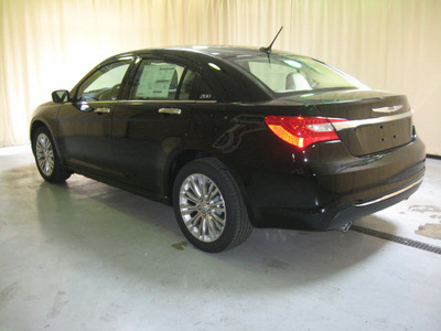 chrysler 200 2012 black sedan limited flex fuel 6 cylinders front wheel drive automatic 44883