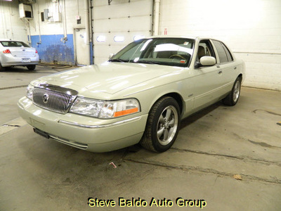 mercury grand marquis 2004 tan sedan ls gasoline 8 cylinders rear wheel drive automatic 14304