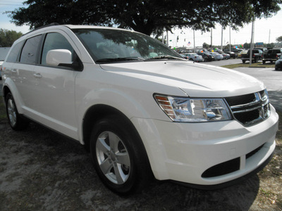dodge journey 2011 white mainstreet flex fuel 6 cylinders front wheel drive automatic 34474