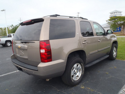 chevrolet tahoe 2007 gold suv lt flex fuel 8 cylinders 4 wheel drive automatic with overdrive 28557