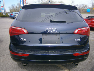 audi q5 2011 blue quattro gasoline 4 cylinders all whee drive automatic 13502