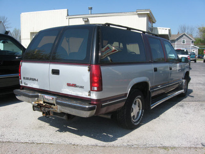 gmc suburban 1993 red suv c1500 gasoline v8 rear wheel drive automatic with overdrive 45840