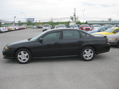 chevrolet impala 2004 black sedan ss supercharged gasoline 6 cylinders front wheel drive automatic 62863