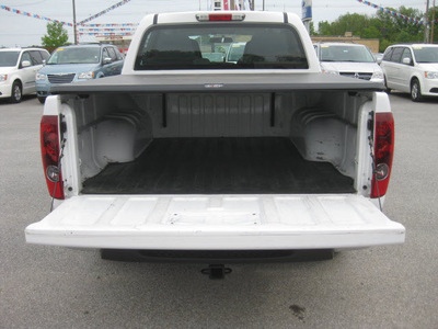 chevrolet colorado 2007 white lt gasoline 4 cylinders rear wheel drive automatic 62863