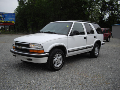 chevrolet blazer 1998 white suv ls gasoline v6 4 wheel drive automatic 27569