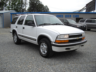 chevrolet blazer 1998 white suv ls gasoline v6 4 wheel drive automatic 27569