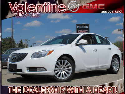 buick regal 2012 white sedan premium 1 gasoline 4 cylinders front wheel drive automatic 45324