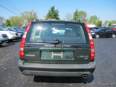 volvo v70 2000 green wagon xc se gasoline 5 cylinders all whee drive automatic 45324