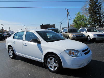 chevrolet cobalt 2007 white sedan ls gasoline 4 cylinders front wheel drive automatic 45324