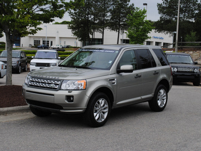 land rover lr2 2011 tan suv gasoline 6 cylinders all whee drive automatic 27511