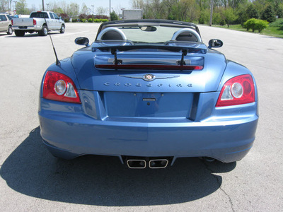chrysler crossfire 2005 blue limited gasoline 6 cylinders rear wheel drive 6 speed manual 45840
