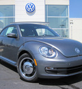 volkswagen beetle 2012 gray hatchback 2 5 pzev gasoline 5 cylinders front wheel drive 6 speed automatic 46410