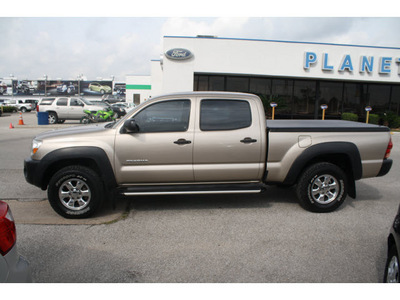 toyota tacoma 2007 beige v6 gasoline 6 cylinders 4 wheel drive 5 speed automatic 77388